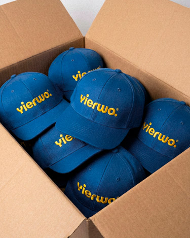 pixelarte diseño gráfico yierwo branding merchandising corporativo gorra