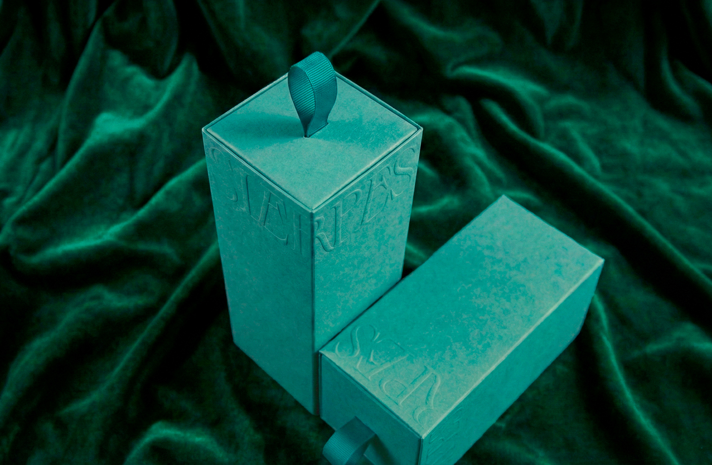 Pixelarte Design Studio - Diseño estuche para Sierpes Gin